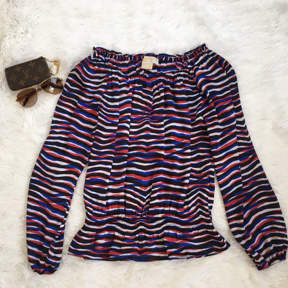 🎉HP🎉 Michael Kors Off The Shoulder Top / Blouse